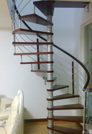 70平米带阁楼 阁楼楼梯装修设计效果图
