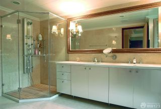 70平方家装卫生间淋浴房设计效果图