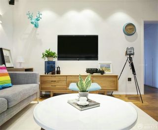 简装60平房屋客厅电视柜设计效果图欣赏