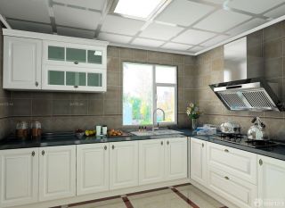 70平米小户型厨房白色整体橱柜装修效果图片