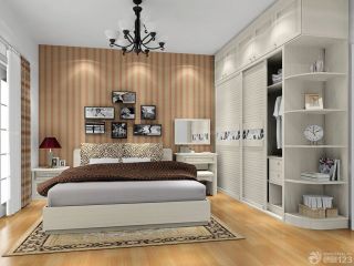 小型房子卧室衣柜装修设计效果图片