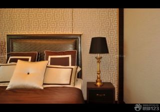 中式古典风格卧室床头背景墙装修图片