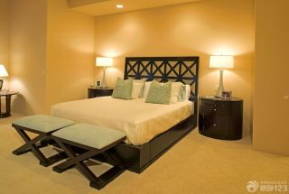 2023最新简约风格家装卧室内木床装修设计效果图片
