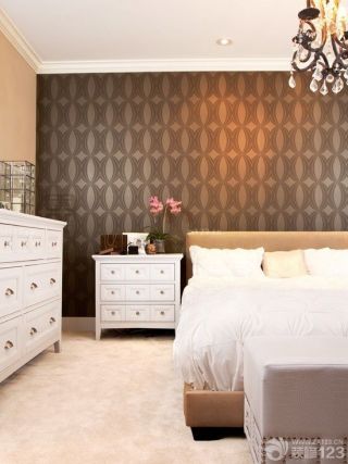 最新90平米小户型卧室壁纸整体装修效果图片