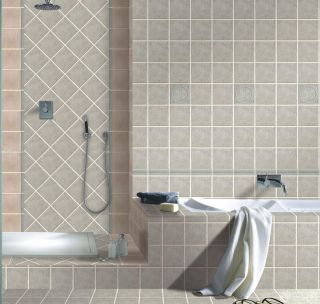 2023小户型浴缸卫生间瓷砖装修图片
