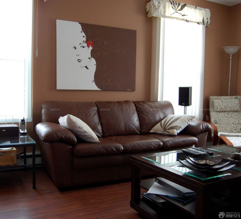 最新90平标准户型家庭客厅装修效果图片