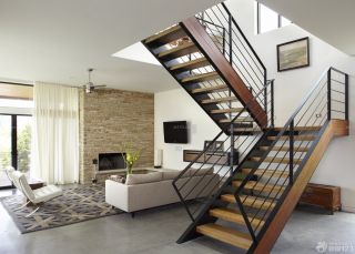 2023精致复式公寓铁艺楼梯扶手装修效果图欣赏