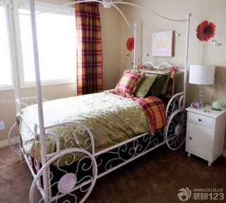 2023美式简约风格90后女生卧室设计图片