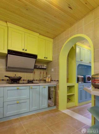 2023小户型家装厨房小门洞造型设计效果图