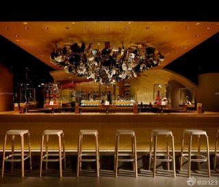 酒吧吊顶装饰装修效果图2023图片
