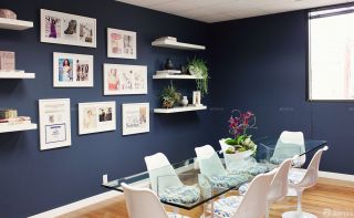 公司会议室深蓝色墙面装修设计效果图片