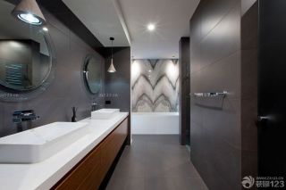 现代时尚别墅卫生间装修设计