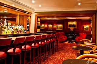 古典欧式风格小型酒吧装修图片2023