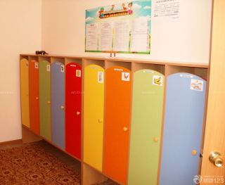 高档幼儿园房间室内储物柜装修案例