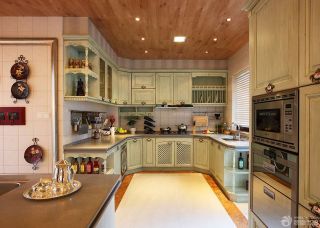 美式家装风格厨房灶台设计效果图片