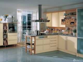 2023厨房装修效果图 美式简约风格