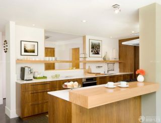 现代家装风格小户型整体厨房装修效果图片