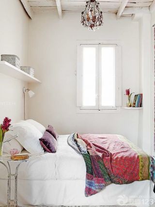 北欧复古风格卧室装潢设计图片