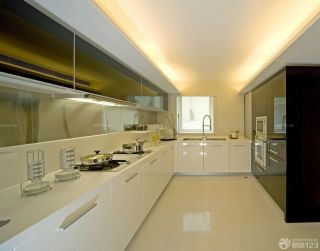 简约室内L型厨房装修设计效果图