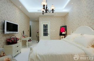 法式浪漫风格婚房卧室设计