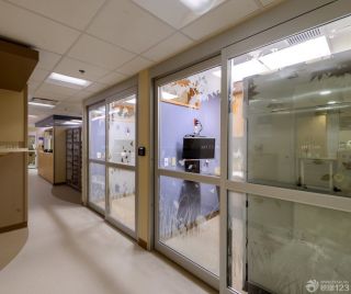 妇产医院室内玻璃隔断装修效果图片