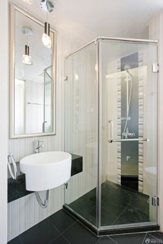 60平米房子卫生间淋浴房装修图