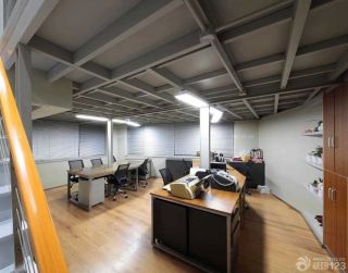 50平办公室原木地板装修效果图片