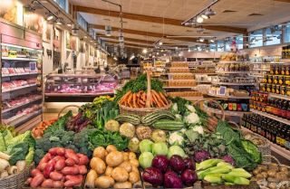 蔬菜超市货架陈列装修效果图