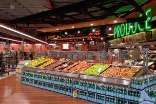 美式风格蔬果超市装修效果图
