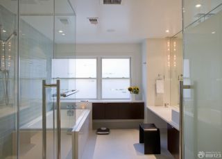 现代风格房子浴室装修设计图片大全130平