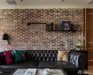 80平米小户型两室一厅客厅墙砖背景墙装修效果图