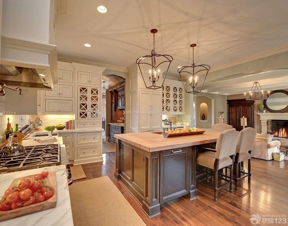 别墅室内厨房灶台设计效果图片