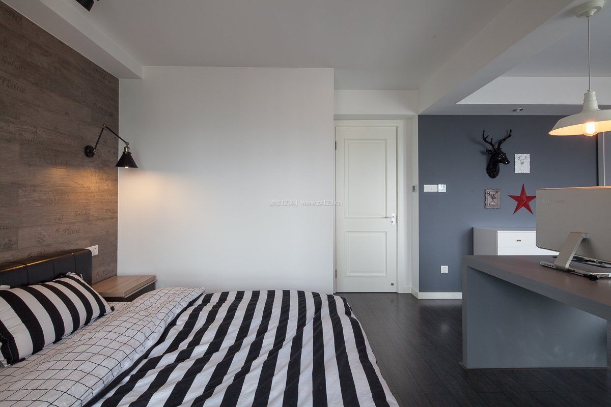 公寓卧室床头壁灯设计