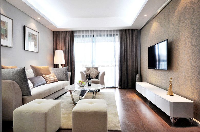 现代简欧客厅电视墙壁纸装修