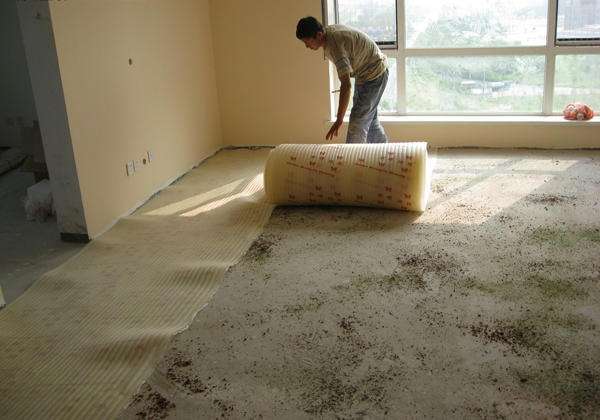 地板铺贴之弹线