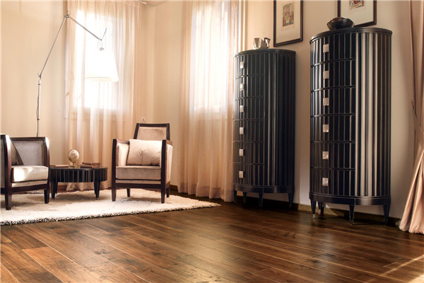 木地板保养方法