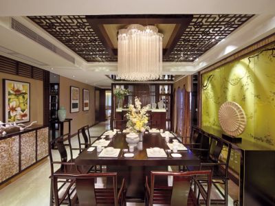 凡龙村中式126平三居