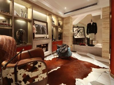 恒大金碧天下130平米美式新古典复式装修案例