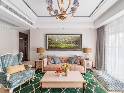 恒大帝景123平米三居室现代装修案例