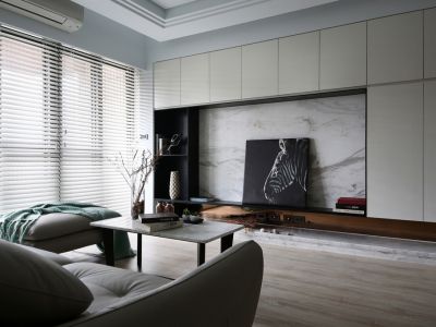 上江界117平米三居室现代装修案例