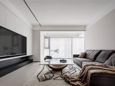 北宸阳光现代风格139平米三居室装修案例