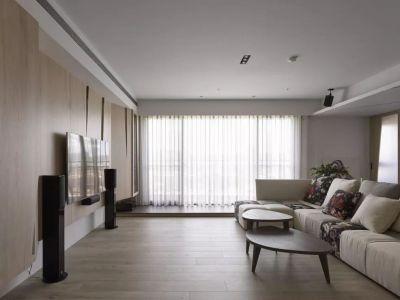 荣盛蓝山郡132平现代简约三居装修案例